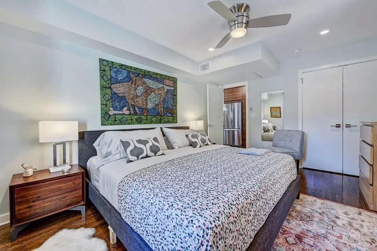 Myers Park Gem Great Location Villa Charlotte